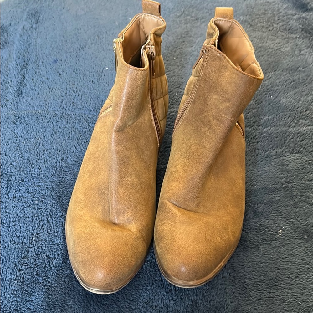 JustFab Tan Quilted Ankle Boots